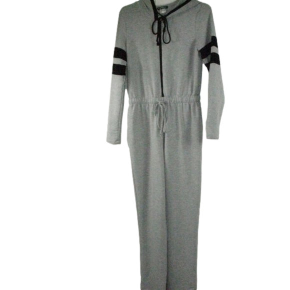 Venus Gray/Black Knit Zip Front Hooded Jumper Size Small - Picture 2 of 4